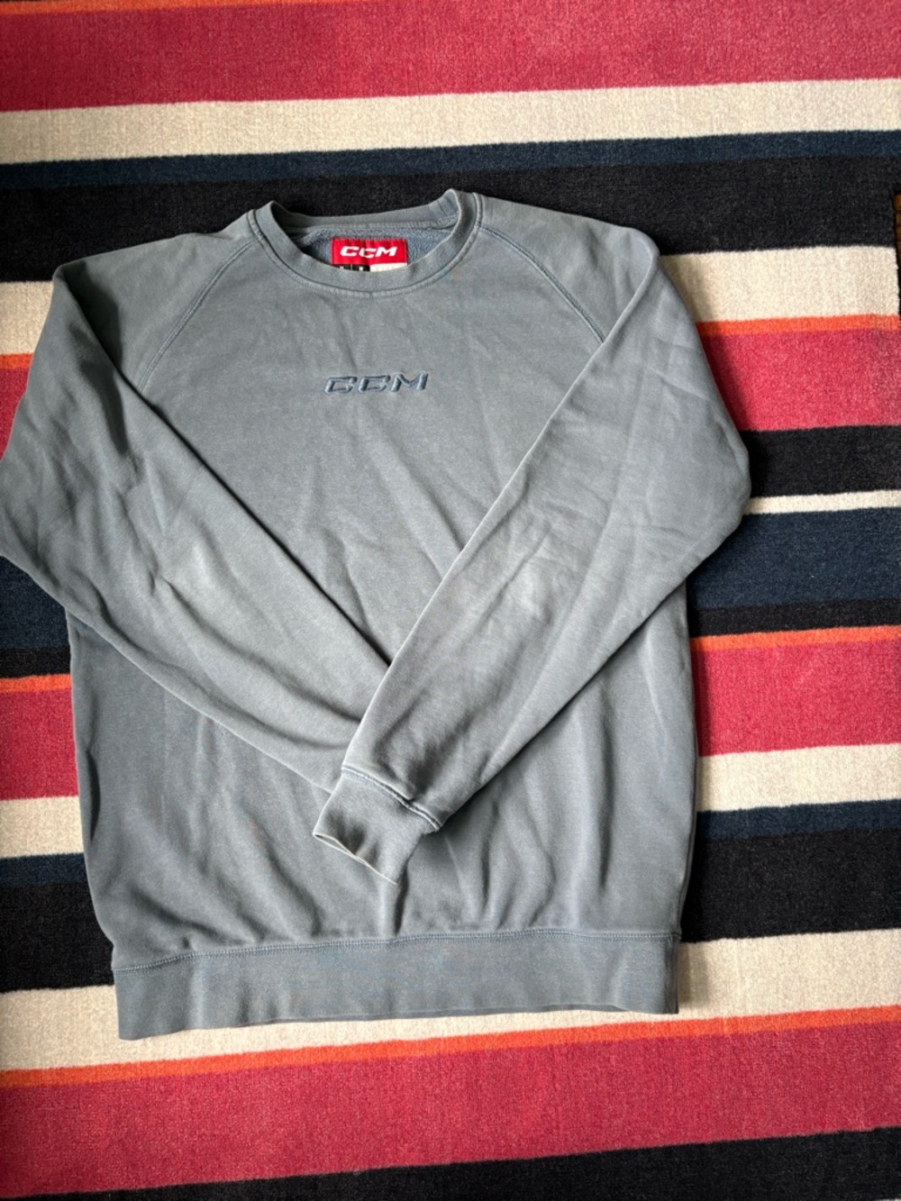 CCM Men's Crewneck Sweatshirt in Dusty Blue